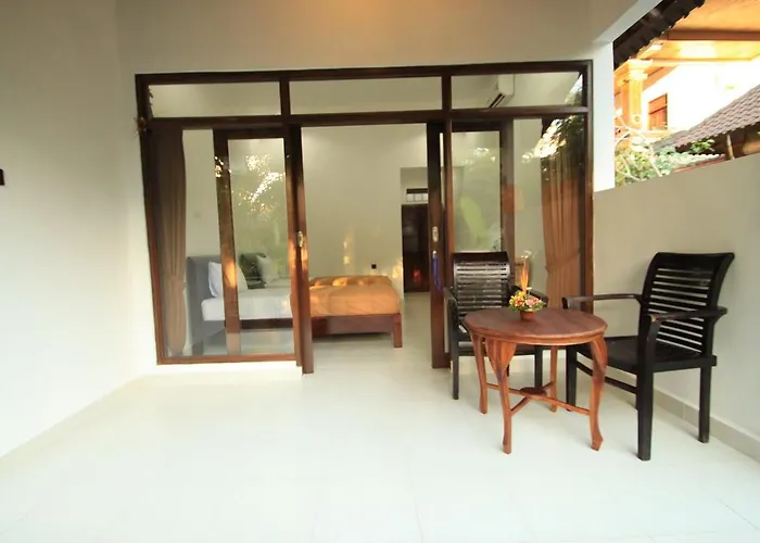 Pensión Omah D'taman By Eps Ubud