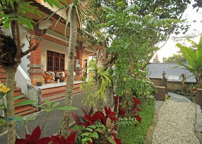 Pensión Omah D'taman By Eps Ubud